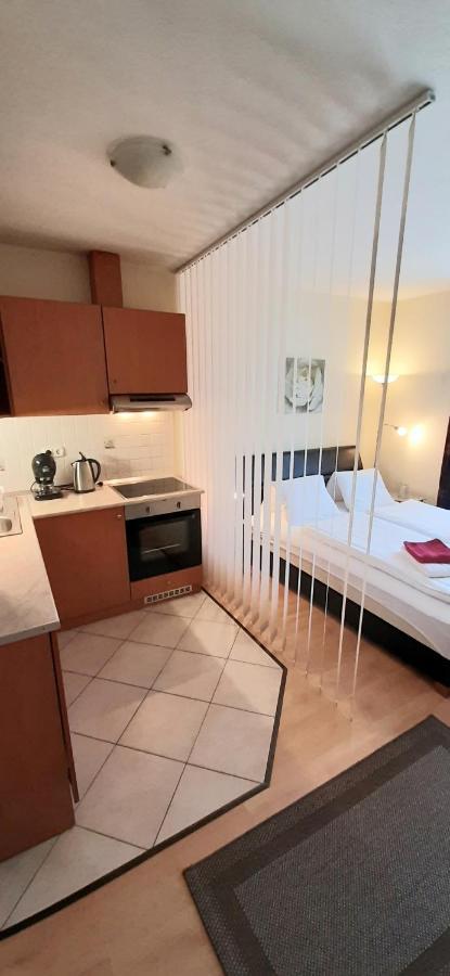 Ekko Apartman Hegyko Exterior photo